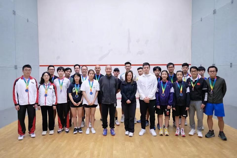 Sports TeamsUM Squash Team Captured A Bronze Medal Of The Novices