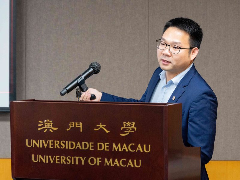 News Express: UM scholar gives talk on breakthroughs in flexible ...